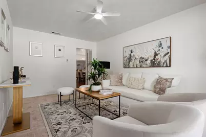202 E Kenwood Drive, Garland, TX 75041 - Photo 2
