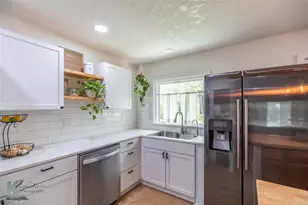 1430 Westview Dr, Abilene, TX 79603 - Photo 10