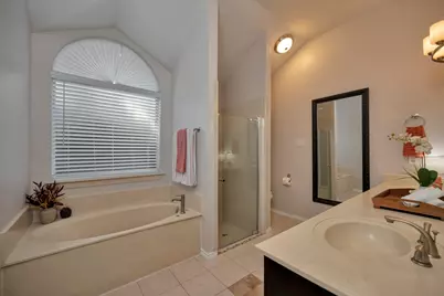 4220 Maryanne Place, Haltom City, TX 76137 - Photo 22