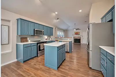 4220 Maryanne Place, Haltom City, TX 76137 - Photo 10
