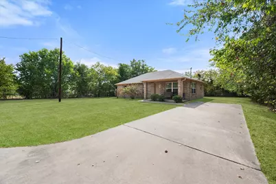 700 Cypress Avenue, Corsicana, TX 75110 - Photo 6