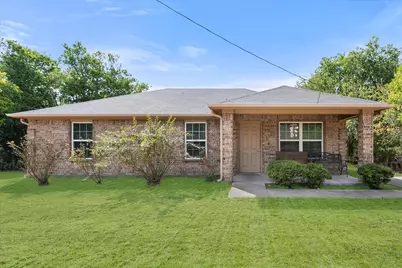 700 Cypress Avenue, Corsicana, TX 75110 - Photo 2