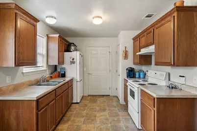 700 Cypress Avenue, Corsicana, TX 75110 - Photo 22