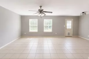 1109 Parkway Trail, Princeton, TX 75407 - Photo 10