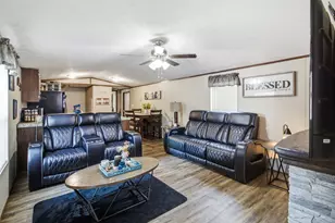 182 Big Chief Dr, Gun Barrel City, TX 75156 - Photo 4