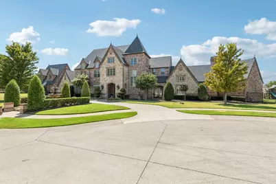 6900 Rockingham Court, Colleyville, TX 76034 - Photo 2