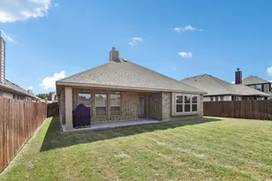 166 Martinique Dr, Lancaster, TX 75146 - Photo 24
