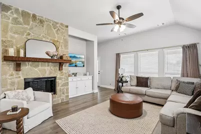 166 Martinique Drive, Lancaster, TX 75146 - Photo 2