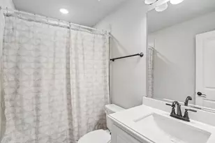166 Martinique Dr, Lancaster, TX 75146 - Photo 18