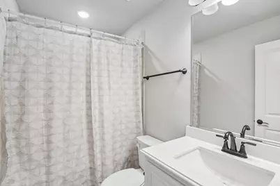 166 Martinique Drive, Lancaster, TX 75146 - Photo 18