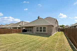 166 Martinique Dr, Lancaster, TX 75146 - Photo 26