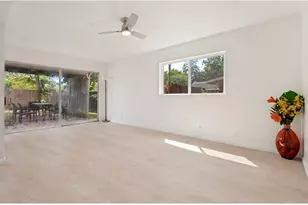 2314 Briarwood Ln, Carrollton, TX 75006 - Photo 18