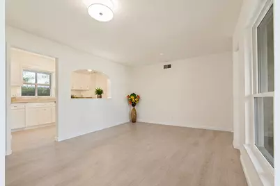 2314 Briarwood Lane, Carrollton, TX 75006 - Photo 22
