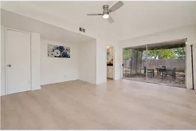 2314 Briarwood Lane, Carrollton, TX 75006 - Photo 20