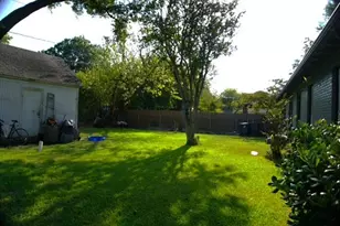 5012 Wateka Dr, Dallas, TX 75209 - Photo 10