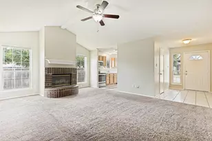 200 Cutting Horse Ln, Keller, TX 76248 - Photo 8