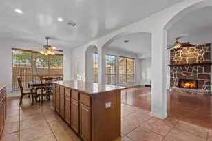 7513 Kallan Dr, Rowlett, TX 75089 - Photo 2