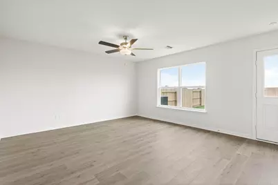 10105 Throttle Lane, Fort Worth, TX 76131 - Photo 6
