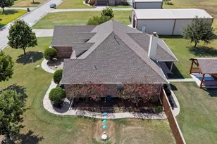 320 Brooks Dr, Nevada, TX 75173 - Photo 36