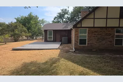457 Shady Oak Drive, Weatherford, TX 76087 - Photo 4