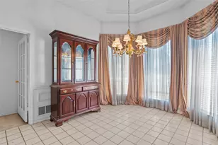 2703 Devonshire Dr, Carrollton, TX 75007 - Photo 6