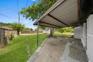 110 S Yale Dr, Garland, TX 75042 - Photo 28