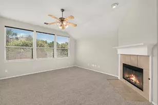 9761 Snowberry Dr, Frisco, TX 75035 - Photo 2
