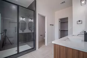 3437 Sanjeev Dr, Irving, TX 75060 - Photo 12