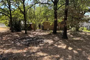 319 S Fisher St, Gorman, TX 76454 - Photo 10