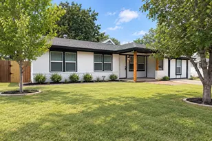1918 Proctor Dr, Grand Prairie, TX 75051 - Photo 1
