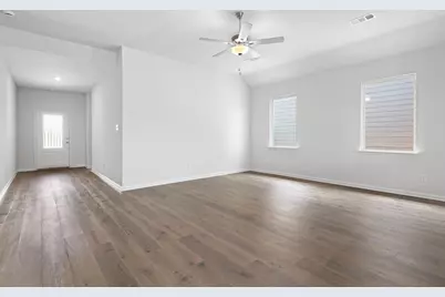 9672 Stranton Drive, Fort Worth, TX 76140 - Photo 4