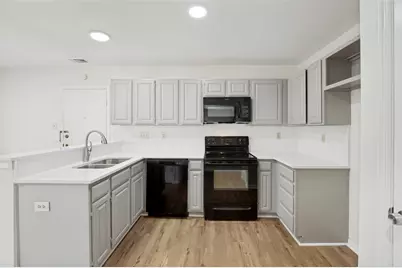 1922 Meadowview Court, Carrollton, TX 75010 - Photo 10