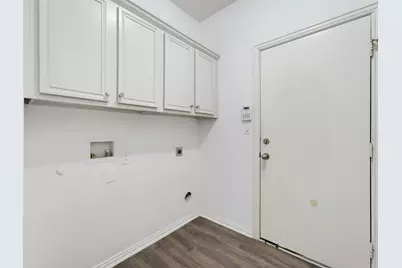 1833 Brookview Drive, Carrollton, TX 75007 - Photo 12