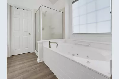 1833 Brookview Drive, Carrollton, TX 75007 - Photo 18
