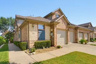 1833 Brookview Dr, Carrollton, TX 75007 - Photo 2