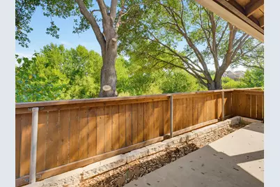1833 Brookview Drive, Carrollton, TX 75007 - Photo 28