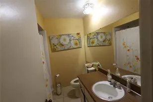 900 S Weatherred Dr, Richardson, TX 75080 - Photo 8
