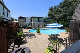 900 S Weatherred Dr, Richardson, TX 75080 - Photo 1