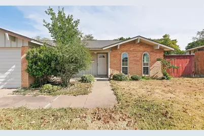 4207 Rainier Street, Irving, TX 75062 - Photo 2