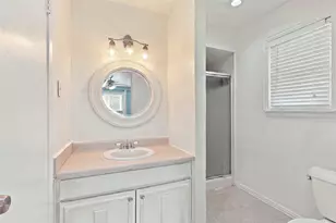 4207 Rainier St, Irving, TX 75062 - Photo 28