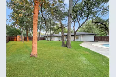 2633 Locksley, Irving, TX 75061 - Photo 38