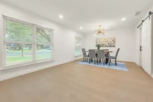 2633 Locksley, Irving, TX 75061 - Photo 6