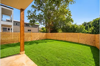 341 Bonnie View Road, Dallas, TX 75203 - Photo 24