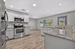 279 Vaden Ave, Burleson, TX 76028 - Photo 14