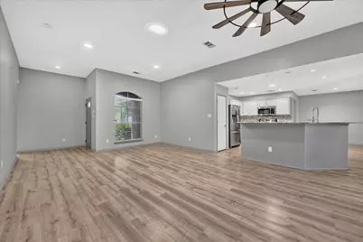 279 Vaden Avenue, Burleson, TX 76028 - Photo 6