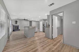 279 Vaden Ave, Burleson, TX 76028 - Photo 10