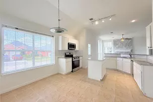 7960 Salmon Run Way, Fort Worth, TX 76137 - Photo 16
