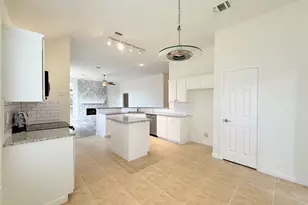 7960 Salmon Run Way, Fort Worth, TX 76137 - Photo 14