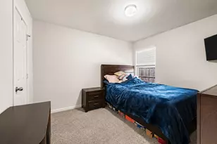1800 Kings Cross Dr, Lancaster, TX 75134 - Photo 18