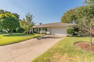 4209 Bilglade Rd, Fort Worth, TX 76109 - Photo 2